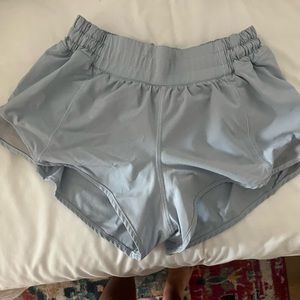 Lululemon size 6 2.5” shorts